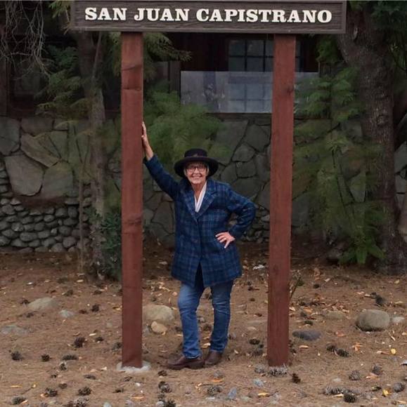 Meet your Posher, Angela - Picture 1 of 1